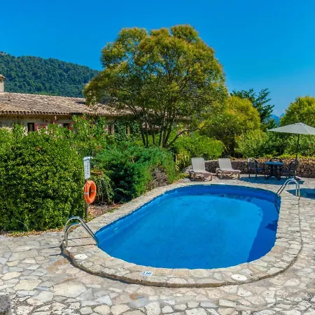 Holiday home Holiday Varitx Paradise By Interhome *